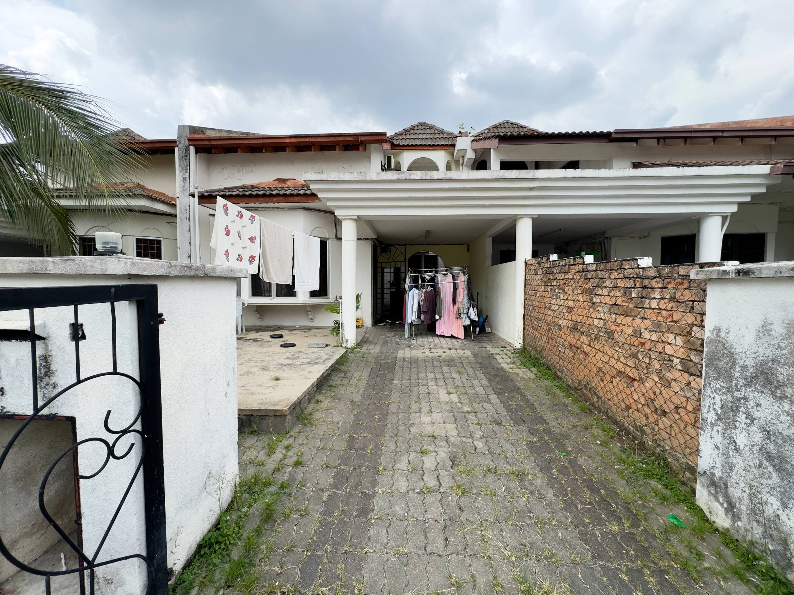 1.5 Storey Terrace USJ 6, Subang Jaya - Image 1
