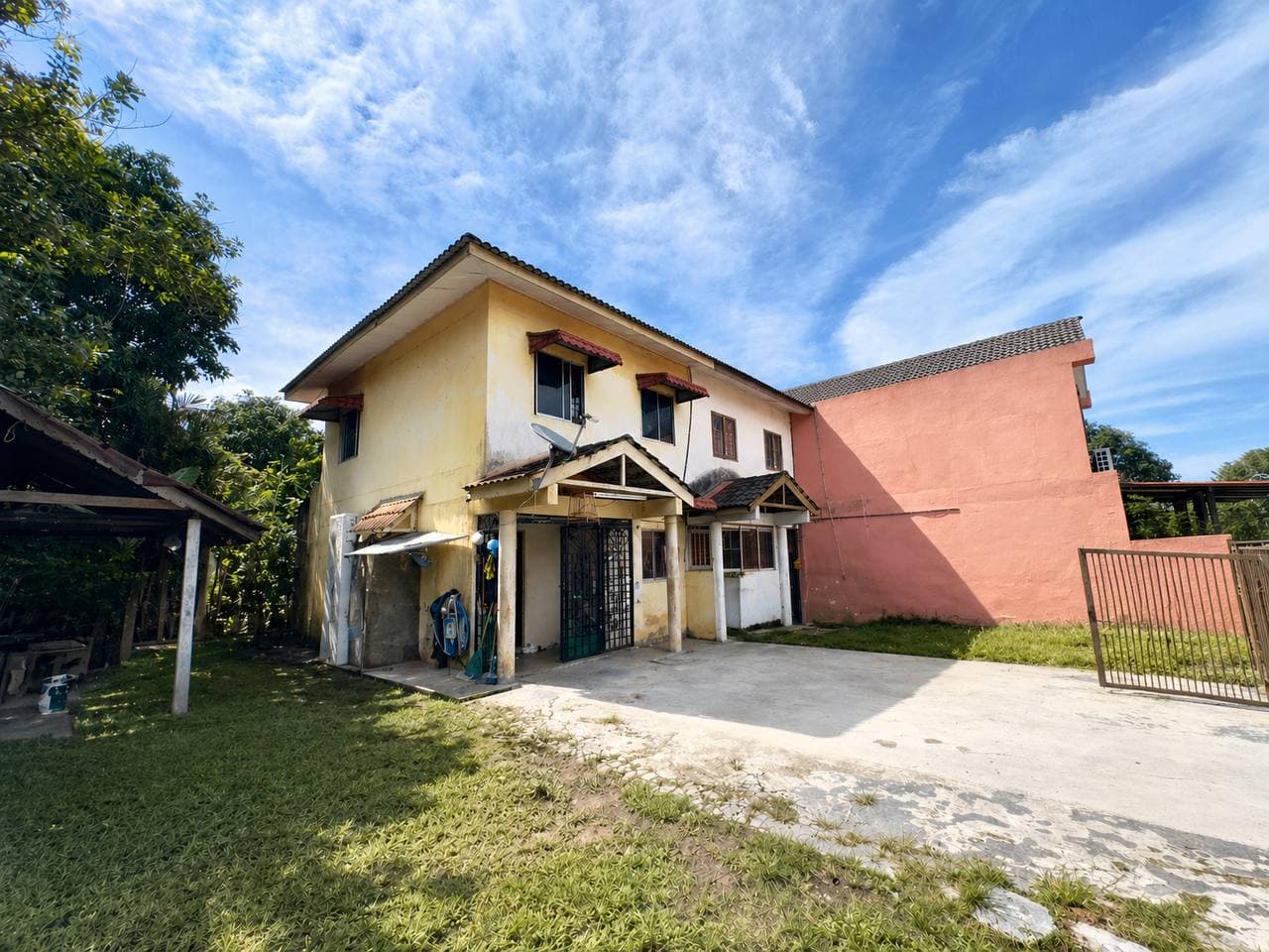 Double Storey Corner Lot Terrace House, Persiaran Impian Indah, Taman Cheras - Image 1