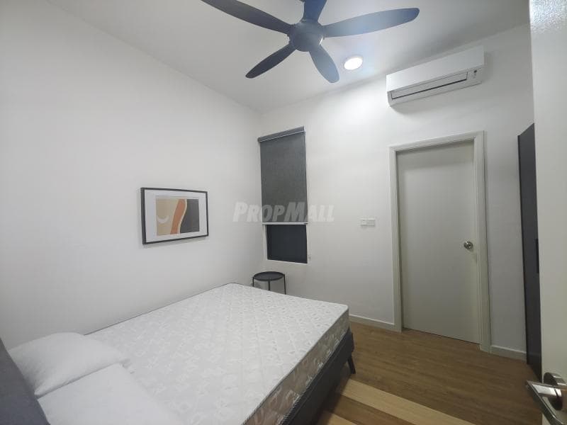 Condominium For Sale Aster Residence Cheras KL High Floor Walk To MRT 650 Sqft - Image 1