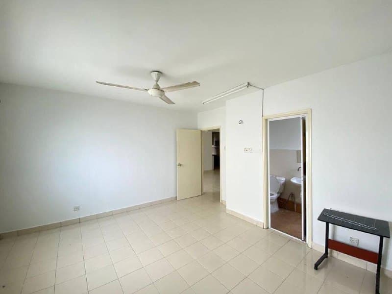 MAGNAVILLE SELAYANG UNIT BESAR 1,206 SQFT RM350K NEGO - Image 1