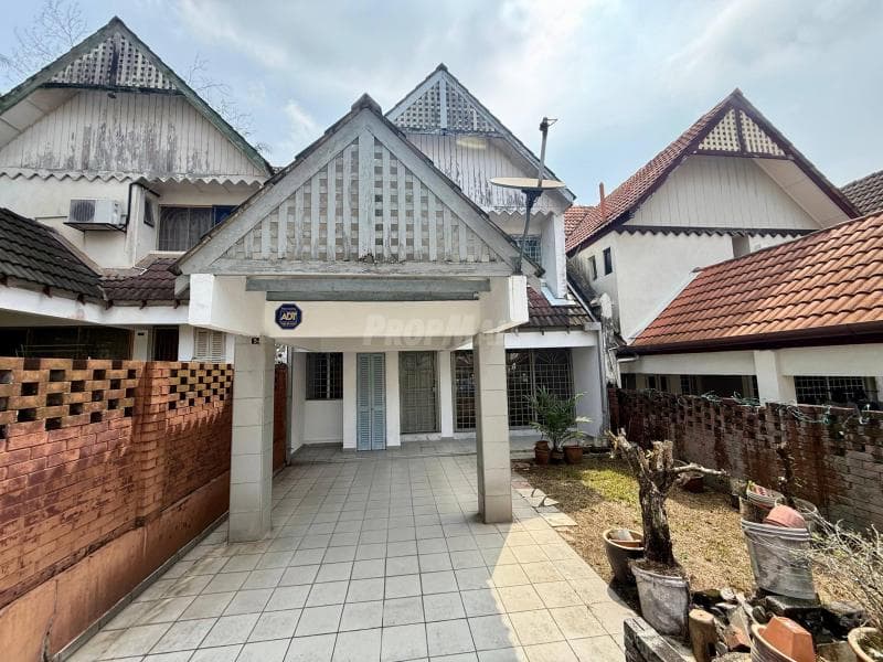 Extended Double Storey Terrace Taman Gasing Indah Bukit Gasing Petaling Jaya - Image 1